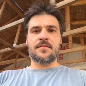 Meet your Posher, Jonathan